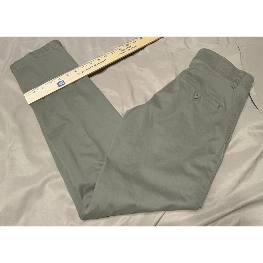 Lee X-Treme Comfort‎ Mens 30x32 Straight Leg Flat Front Pants Tan Khaki
